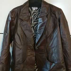 Large Brown Leather Jacket with pin tucking